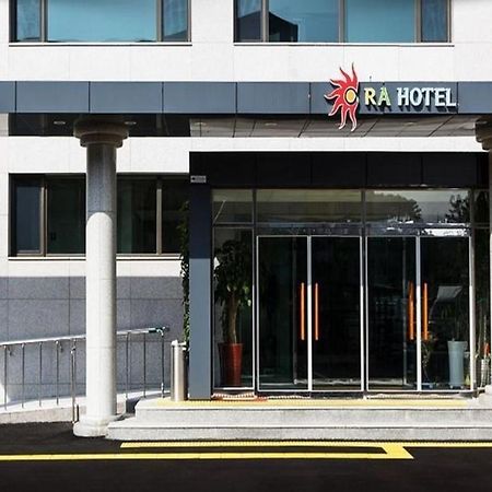 Ra Tourist Hotel Jeju Exterior foto