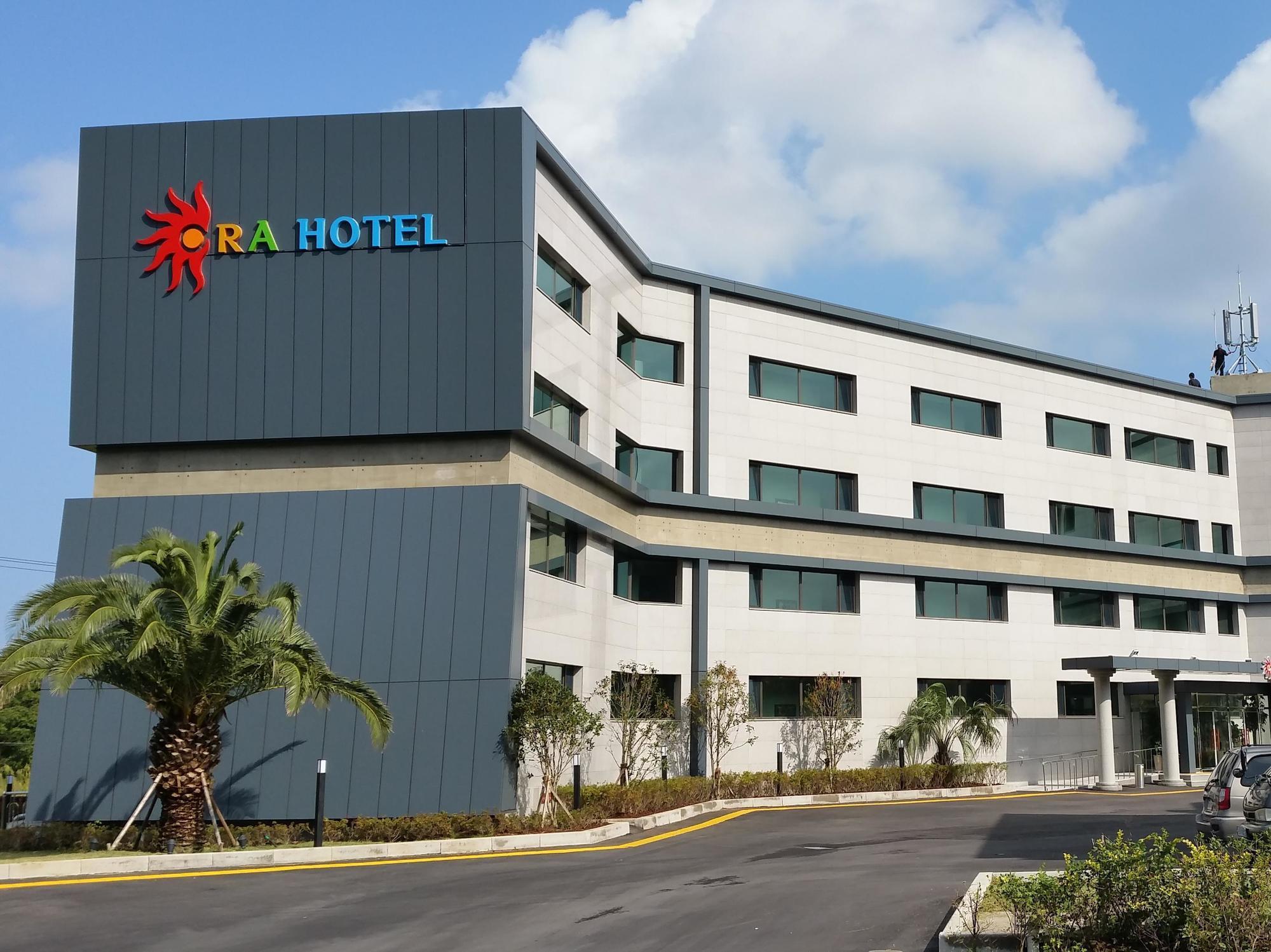 Ra Tourist Hotel Jeju Exterior foto